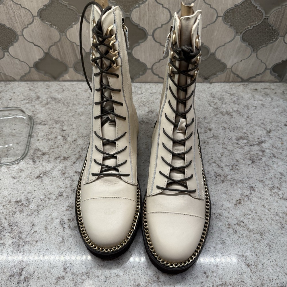 Sam Edelman Lenley Modern Ivory Leather Combat Boots Gold Chain New Cute Sz 8 - Picture 3 of 11